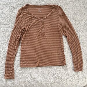 American Eagle Striped longsleeve